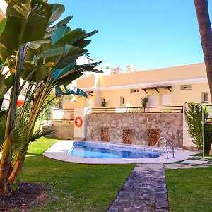 https://apartamento-sol-anoreta-golf.1costadelsol.com